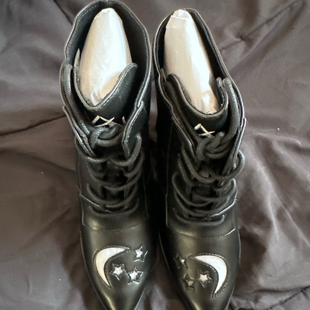 YRU Black Aura Celestial Booties